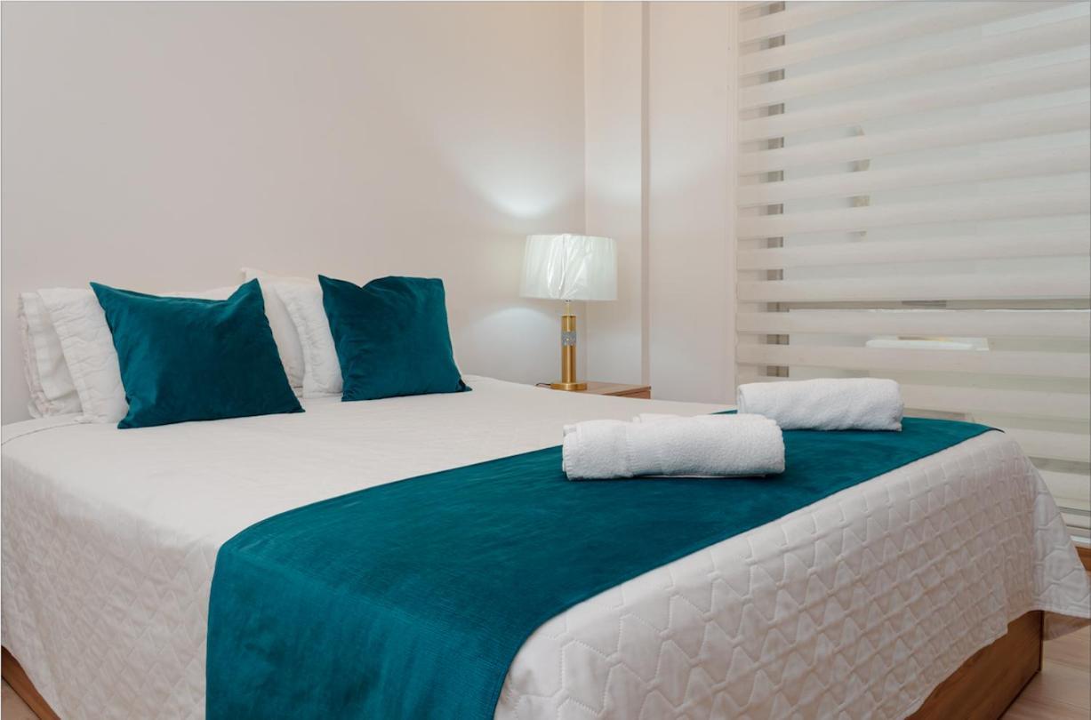 Hotel Brist0L Suites Centro Historico クエンカ エクステリア 写真