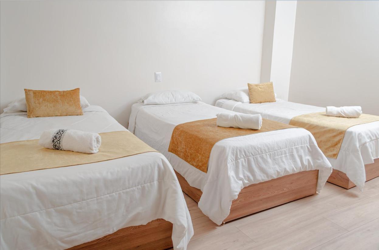 Hotel Brist0L Suites Centro Historico クエンカ エクステリア 写真