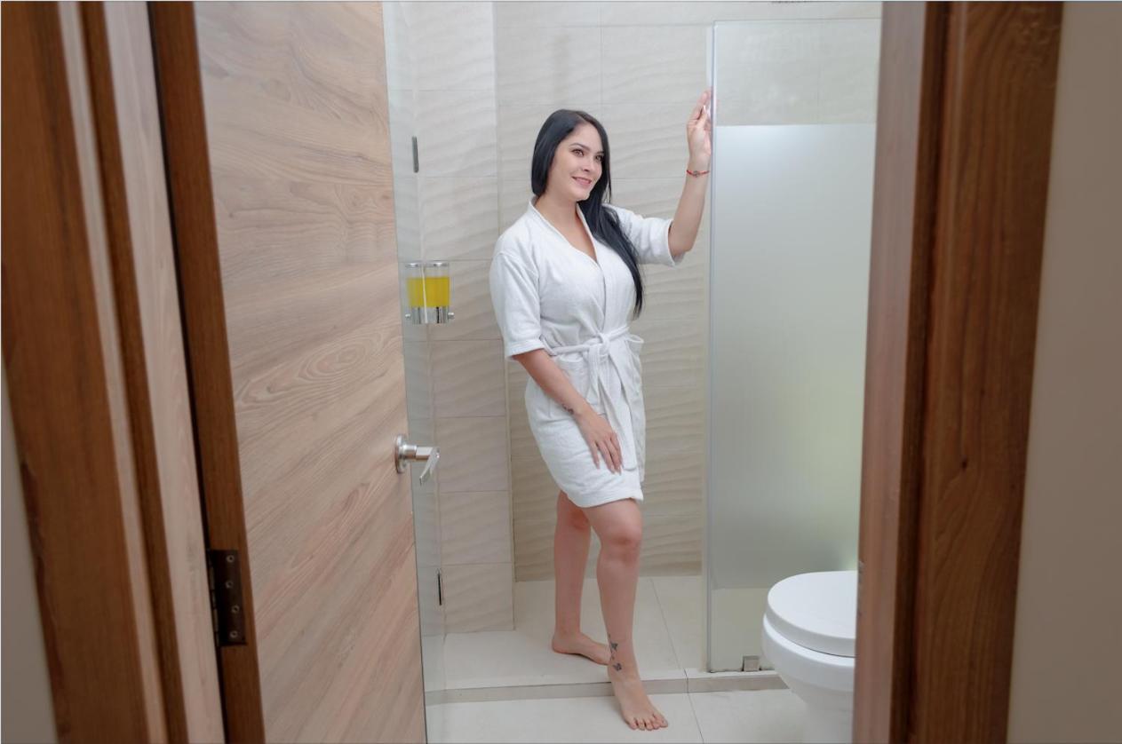 Hotel Brist0L Suites Centro Historico クエンカ エクステリア 写真