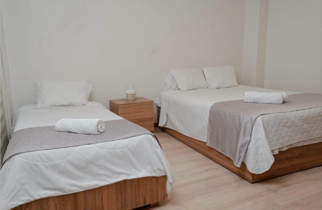 Hotel Brist0L Suites Centro Historico クエンカ エクステリア 写真