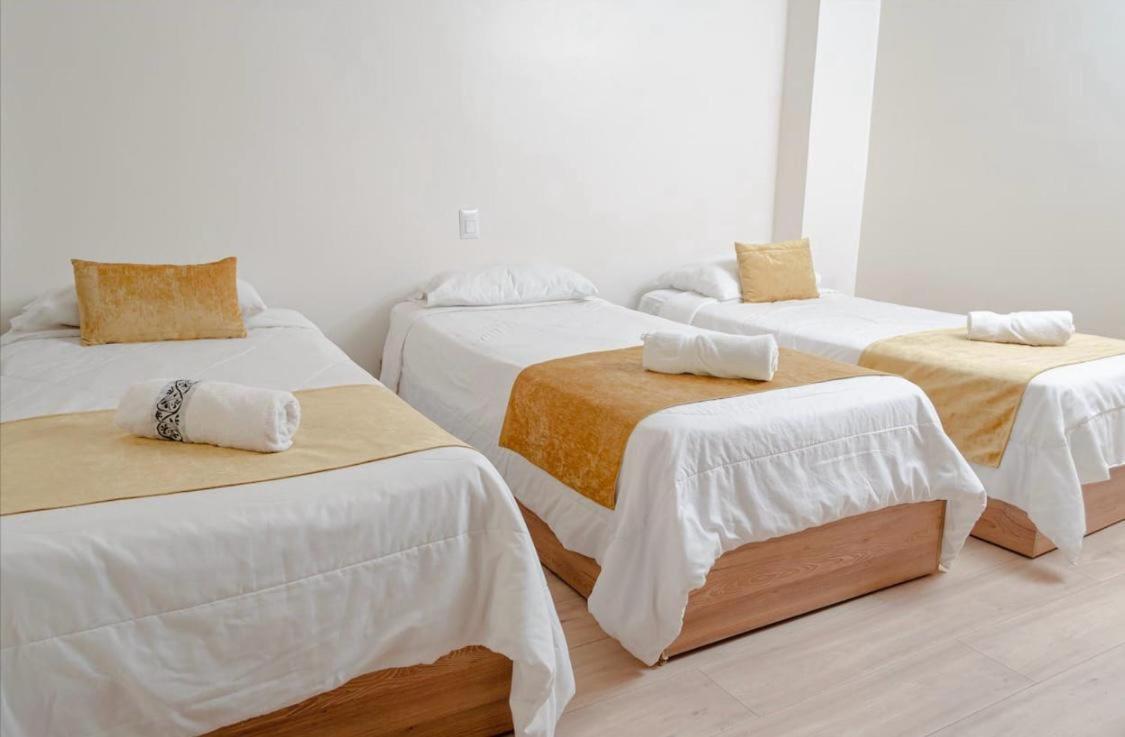 Hotel Brist0L Suites Centro Historico クエンカ エクステリア 写真