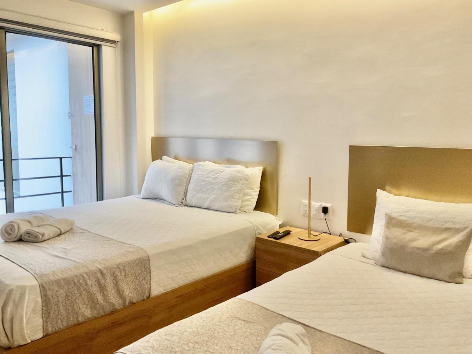 Hotel Brist0L Suites Centro Historico クエンカ エクステリア 写真