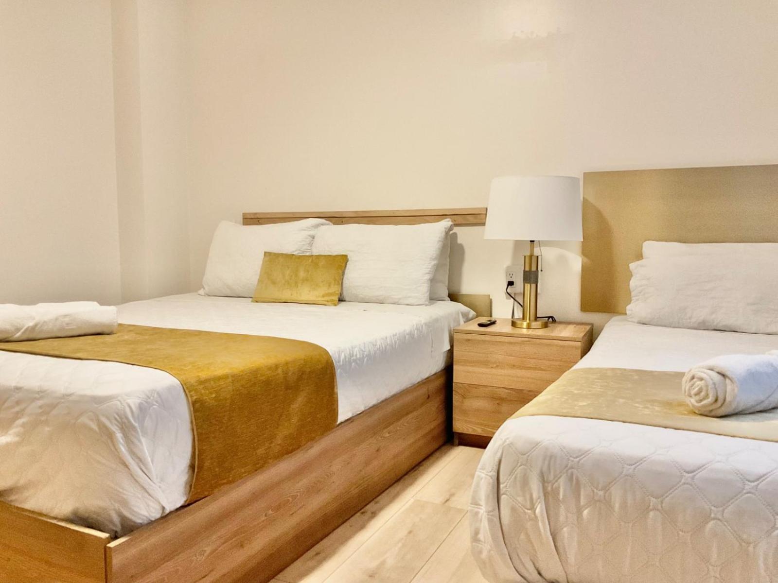Hotel Brist0L Suites Centro Historico クエンカ エクステリア 写真