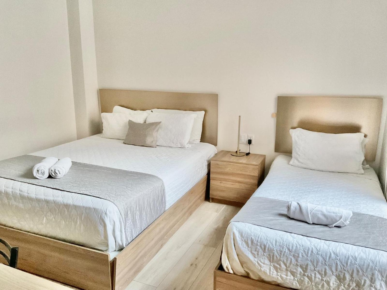 Hotel Brist0L Suites Centro Historico クエンカ エクステリア 写真